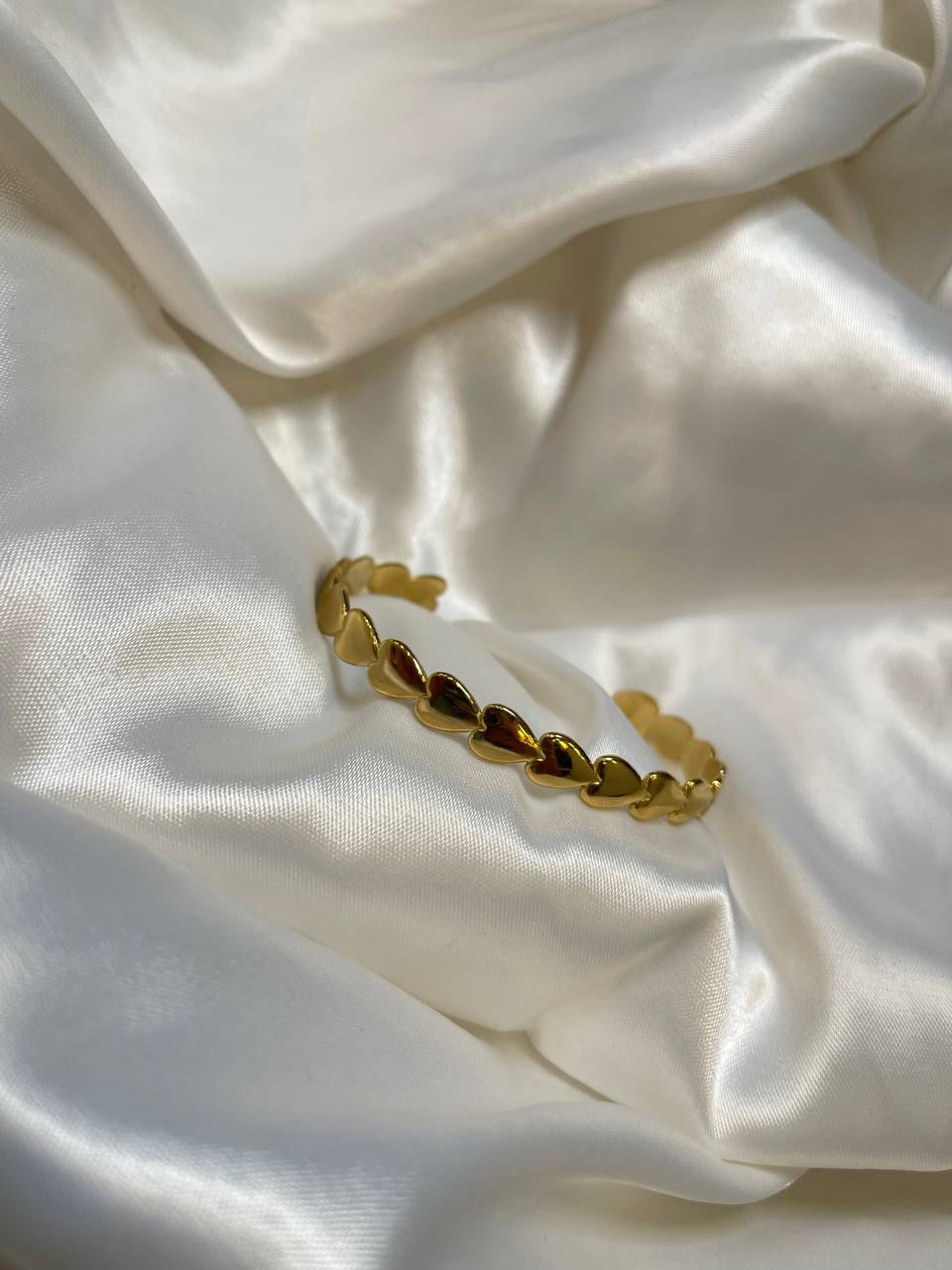 Endless Hearts Bracelet