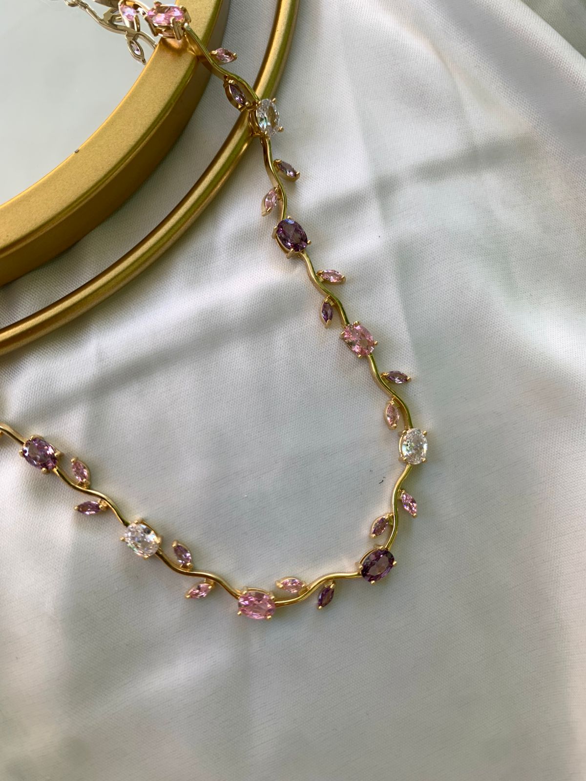 Tulip Vine Necklace