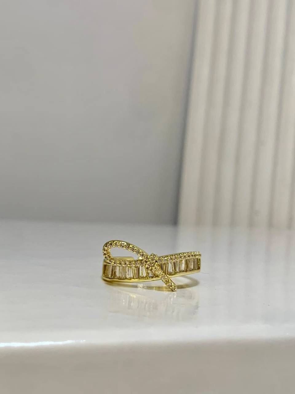 Sparkle Knot Ring