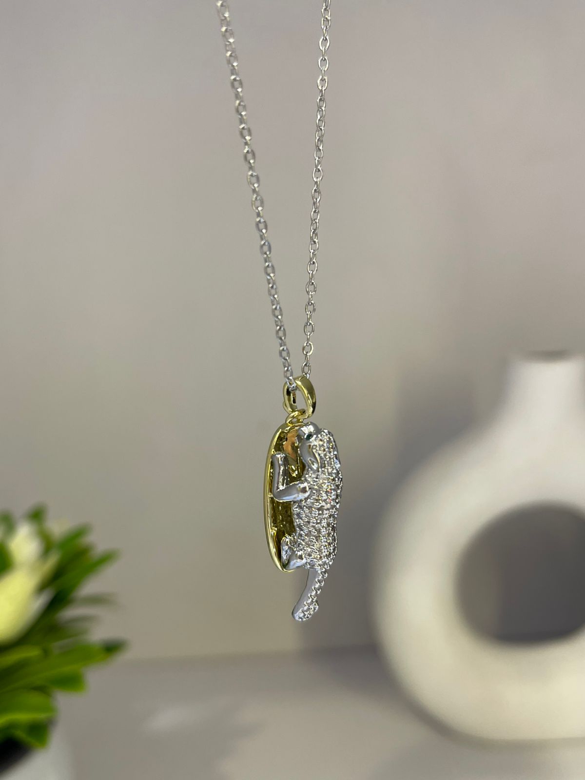 Sleek Leopard Necklace