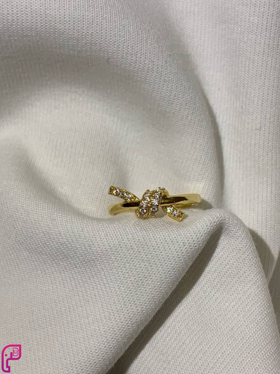Twinkling Knot Ring