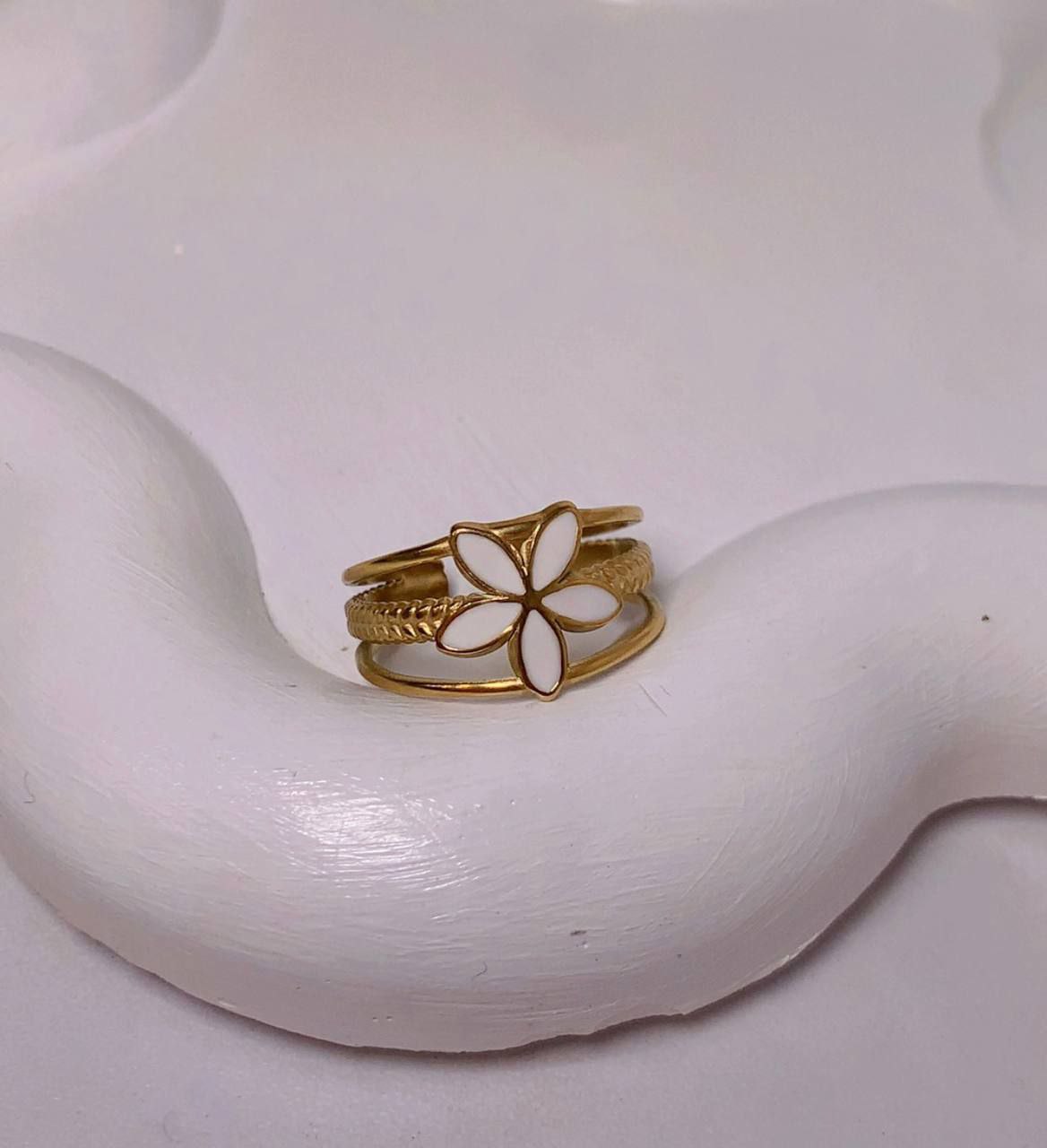 Floral Harmony Ring