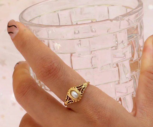 Golden Pearl Elegance