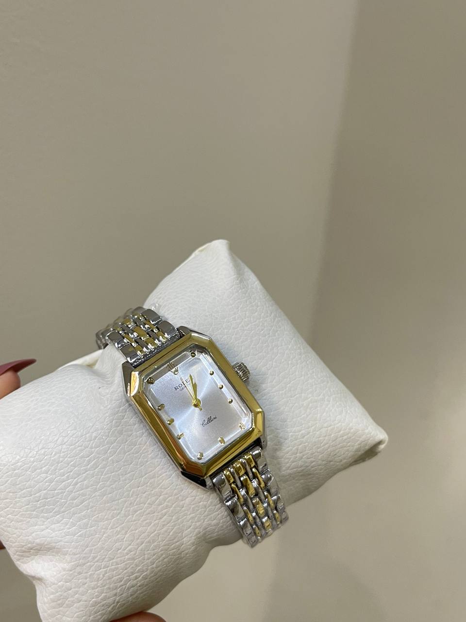 Elegant Duo Tone Timepiece