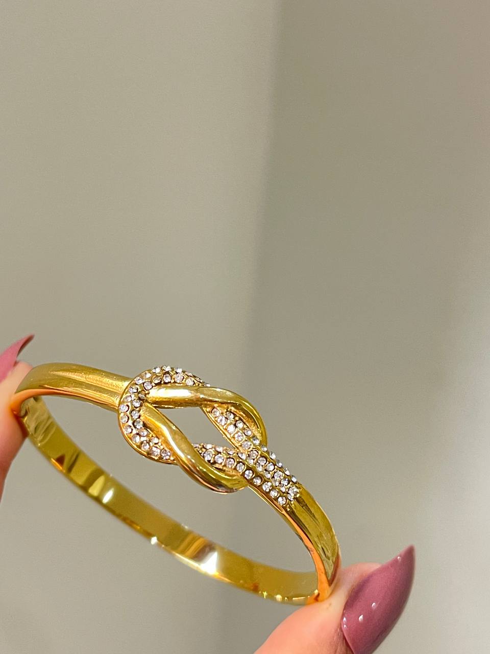 Golden Infinite Knot Bangle