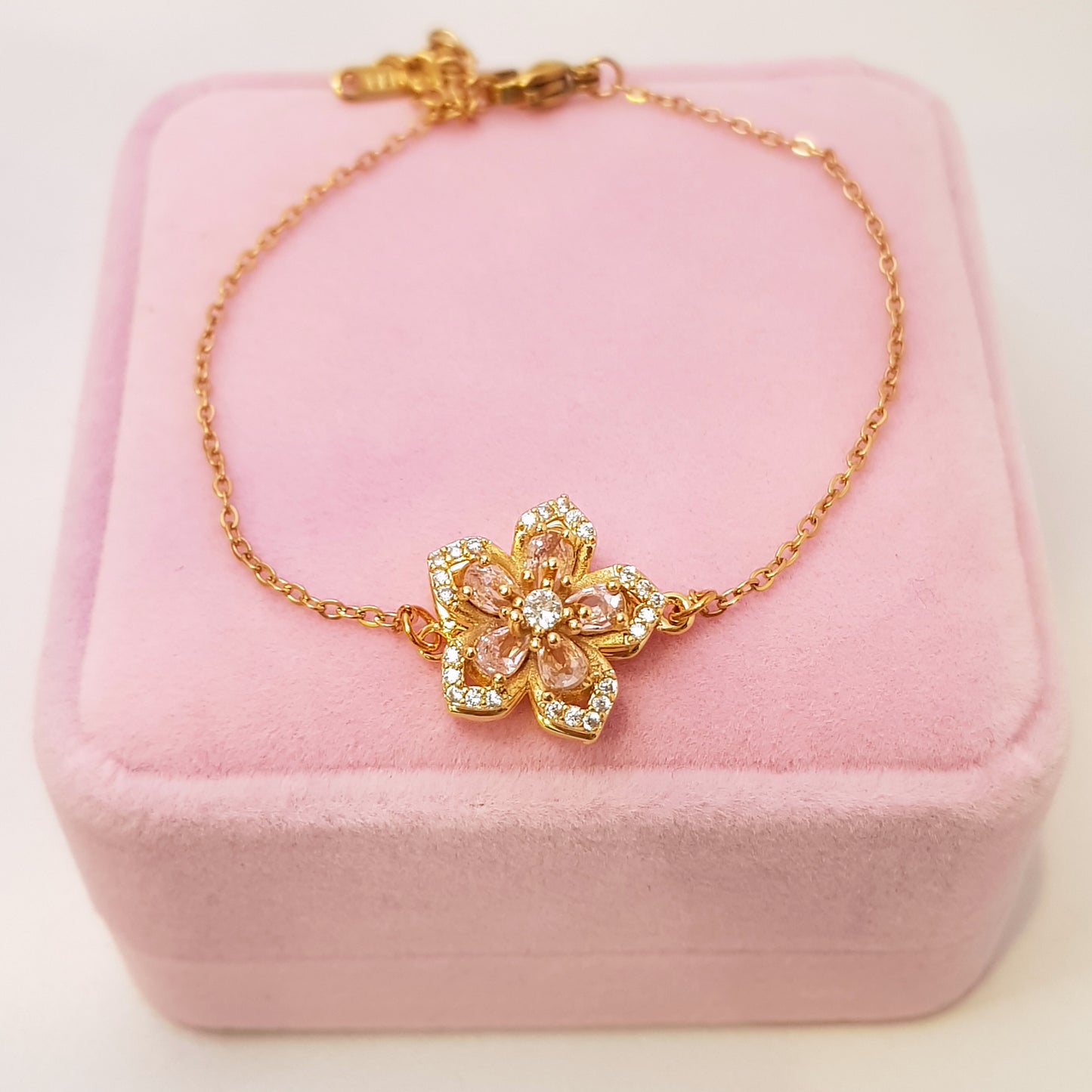 Princess Rapunzel Spinning Flower Bracelet