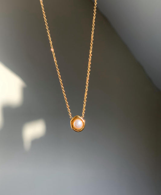 Timeless Pearl Necklace