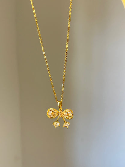 Dazzling Bow Necklace