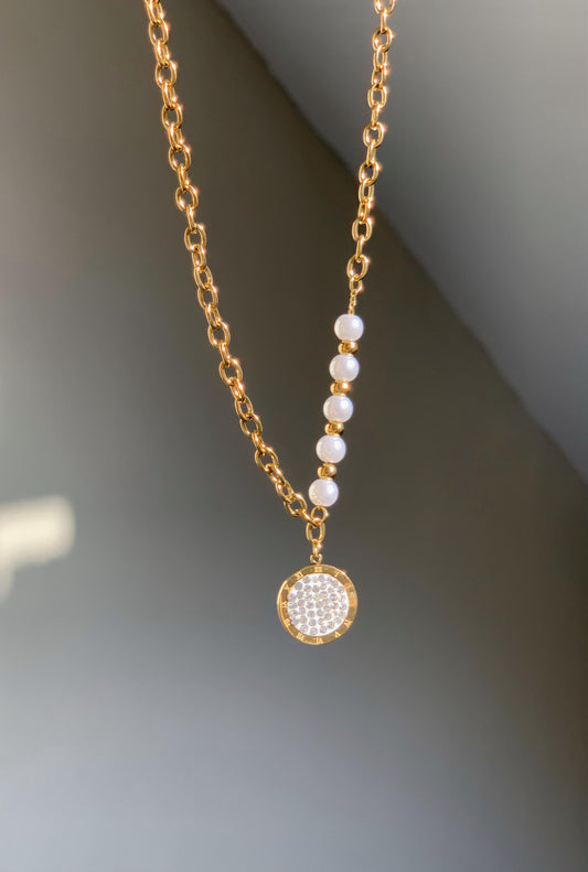 Pearl Roman Necklace