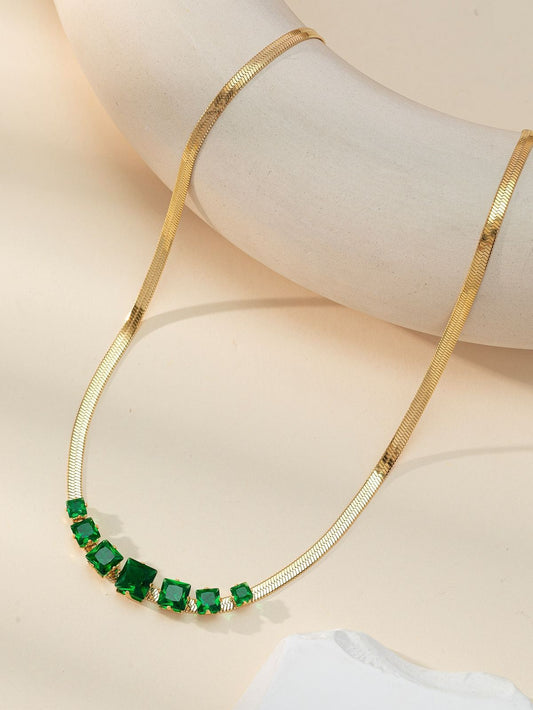 Elegant Emerald Necklace