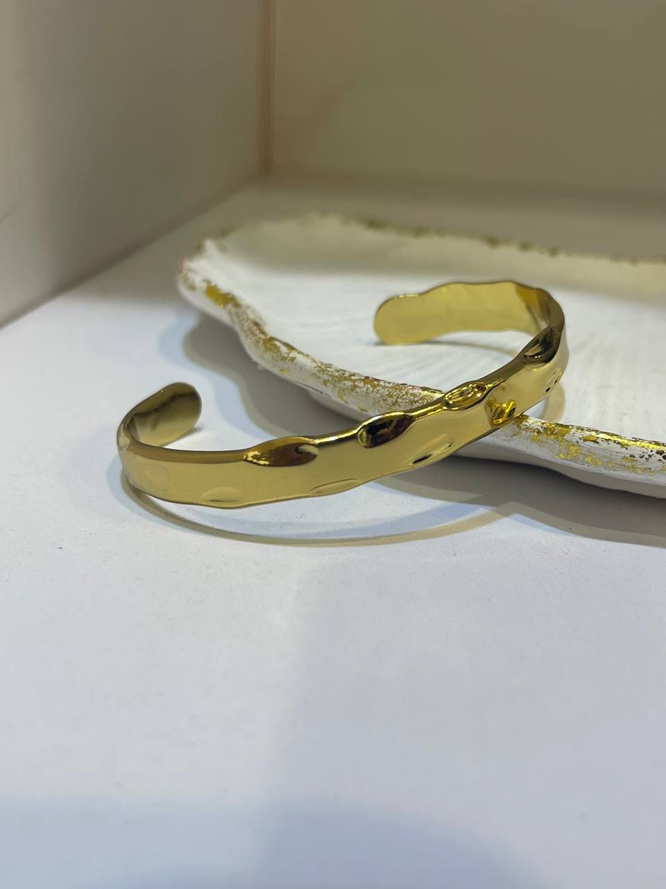 Gold Wave Bangle
