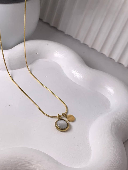 Luminous Moonstone Necklace