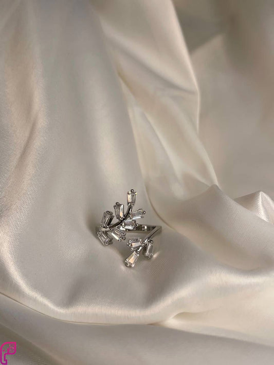 Frosted Leaf Ring