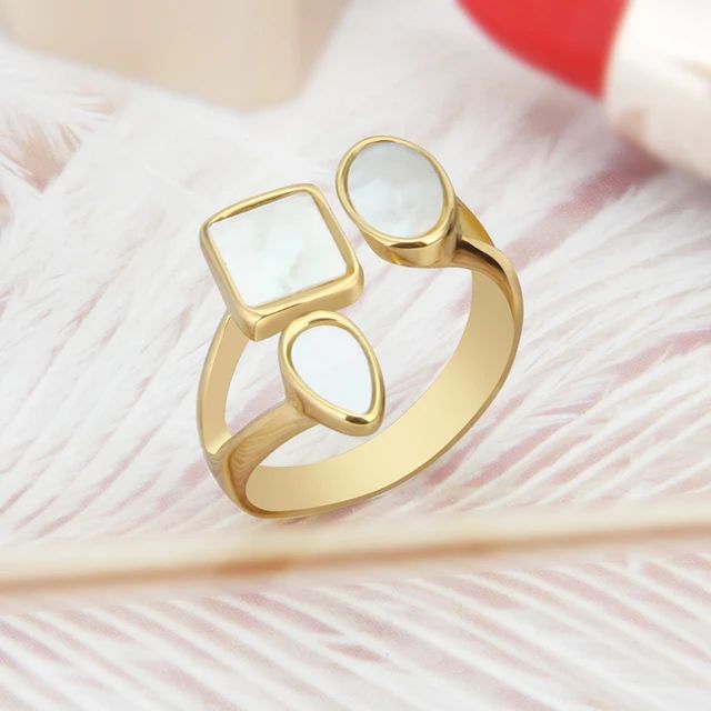 Triad Chunkey Ring