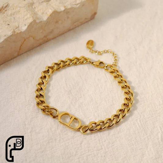 Golden Link Bracelet