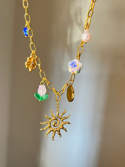 Golden Charm Cascade