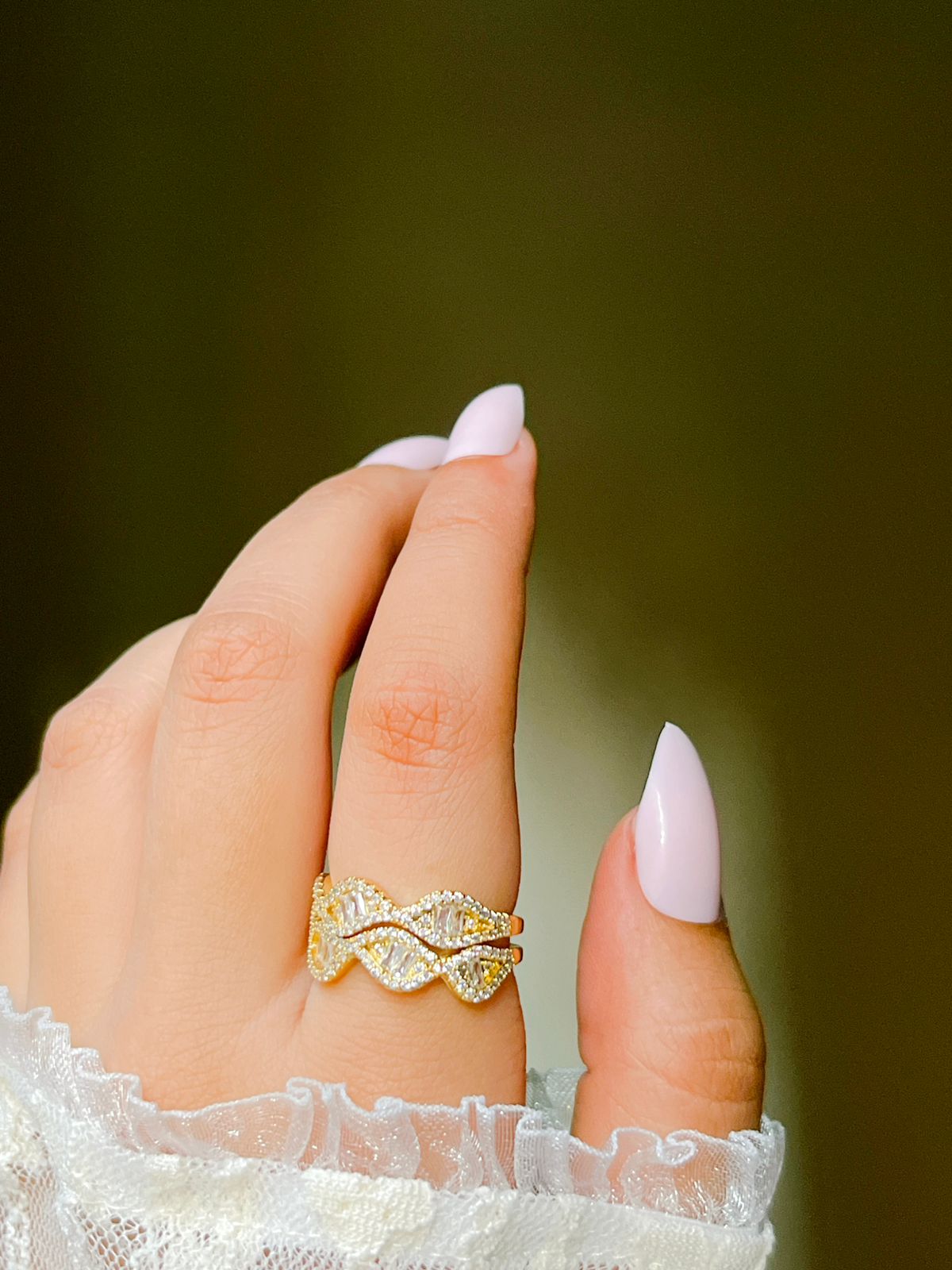 Wavelet Zircon Ring