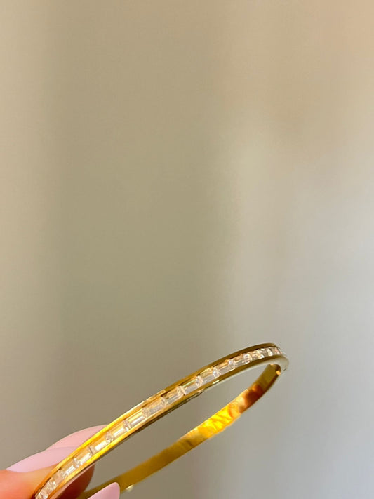 Gleaming Crystal Bangle