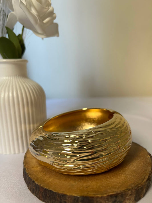 Sculpted Golden Ripple Bangle