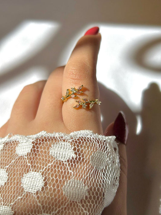 Graceful Platinum Leaf Wrap