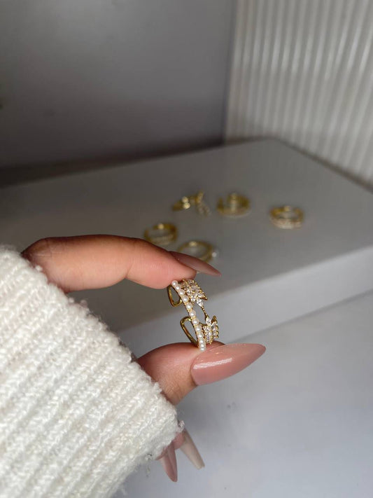 Pearl and Crystal Ring