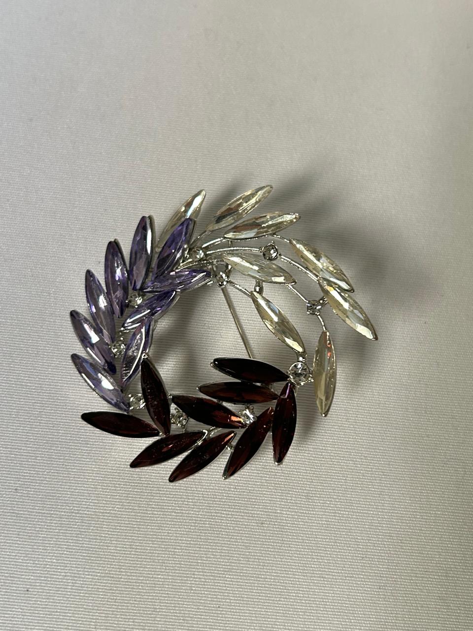 Majestic Wreath Crystal Brooch
