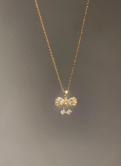 Dazzling Bow Necklace