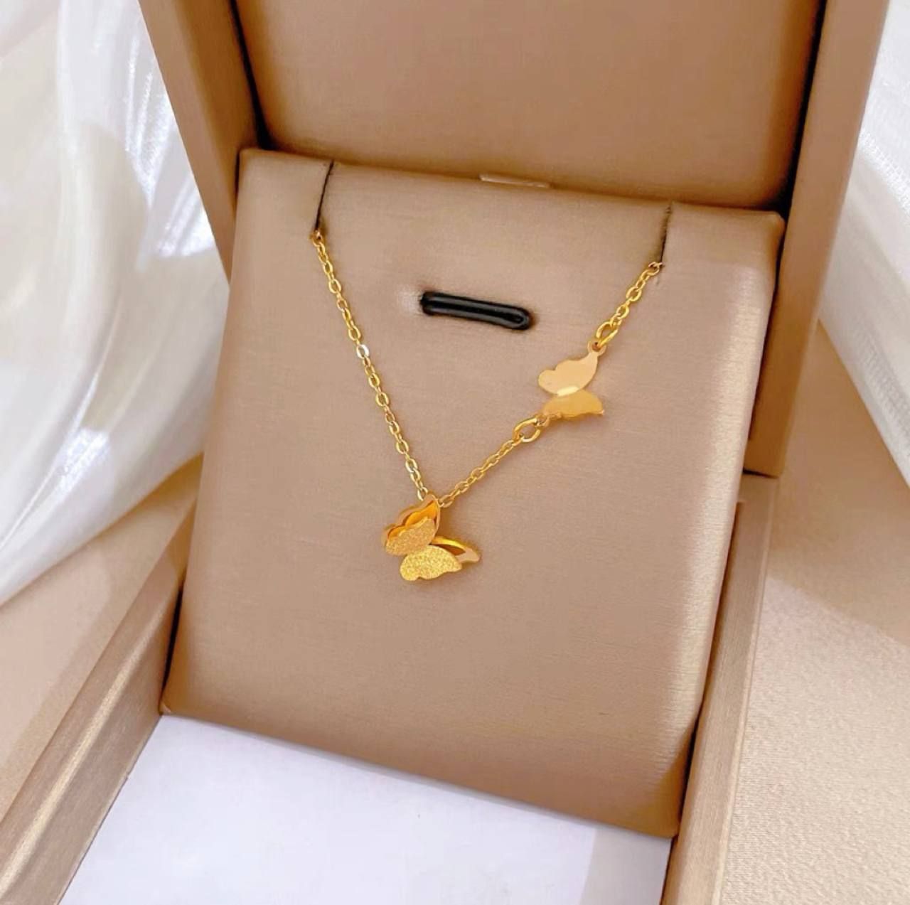 Elegant Butterfly Necklace