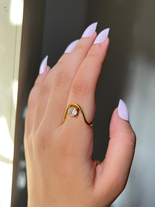 Wave Cubic Zirconia Ring