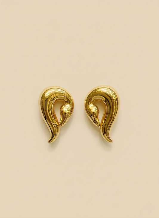 Golden Fluid Sculpt Earrings