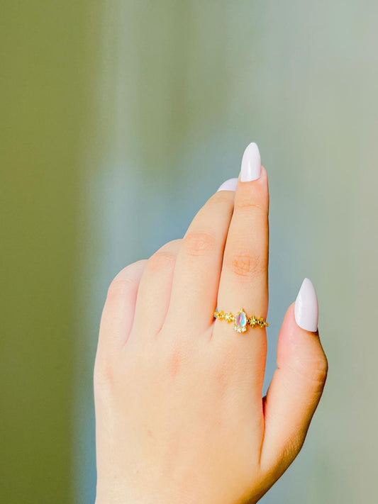 Teardrop Gem Ring