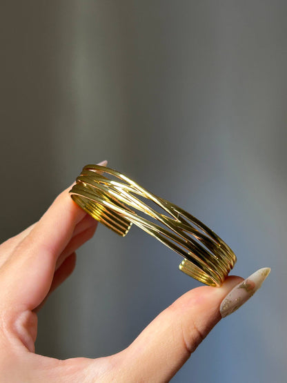 Intertwined Ethereal Golden Cuff