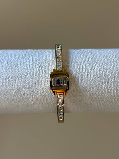 Regal Emerald-Cut Centerpiece Bangle