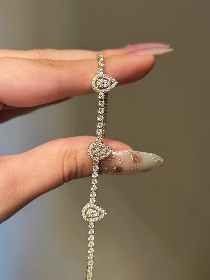 Teardrop Glamour Bracelet