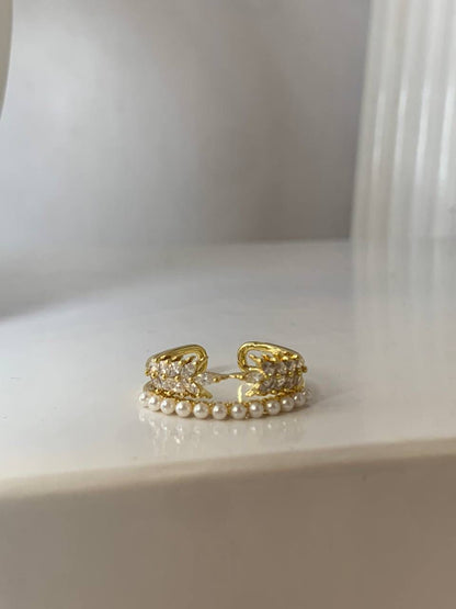 Pearl and Crystal Ring