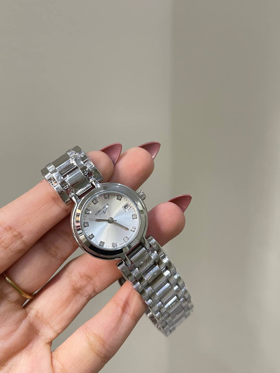 Elegant Silver Crystal Watch