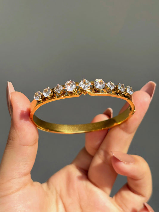 Luminous Gold Bangle