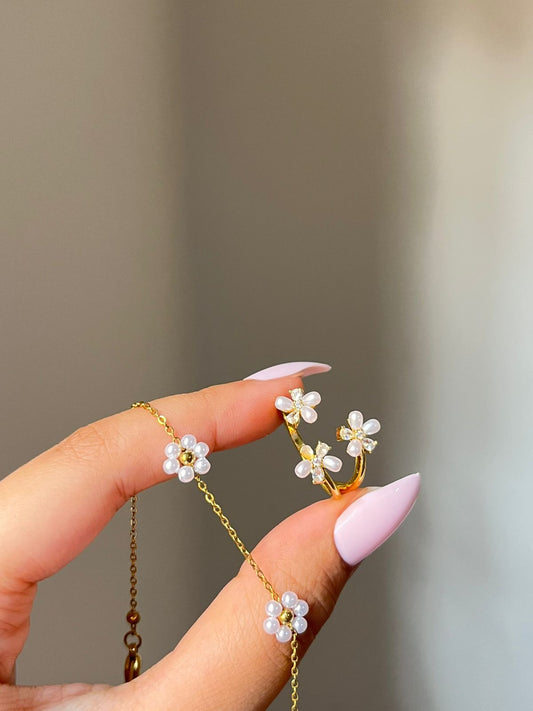 Sparkling Flower Ankle Bracelet & Ring