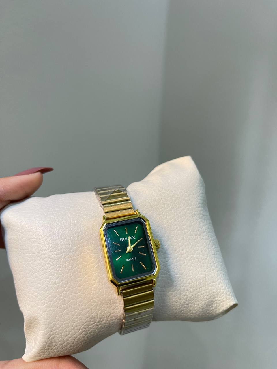 Modern Square Emerald Luxe