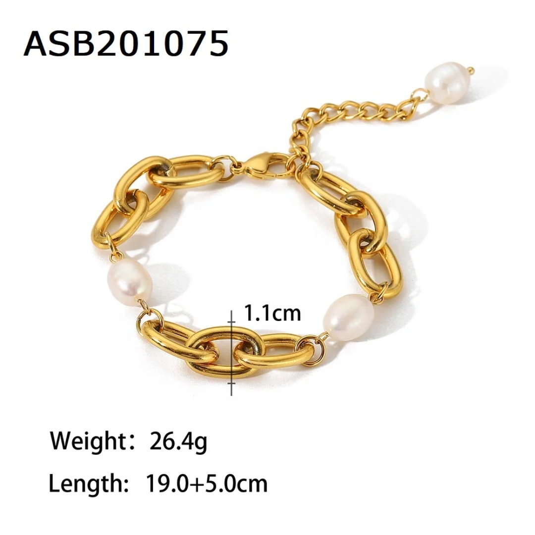 Lustrous Pearl Link Bracelet