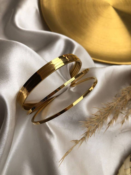The Golden Elegance Set
