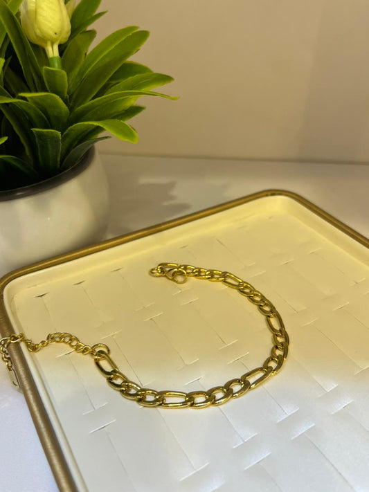 Modern Figaro Bracelet