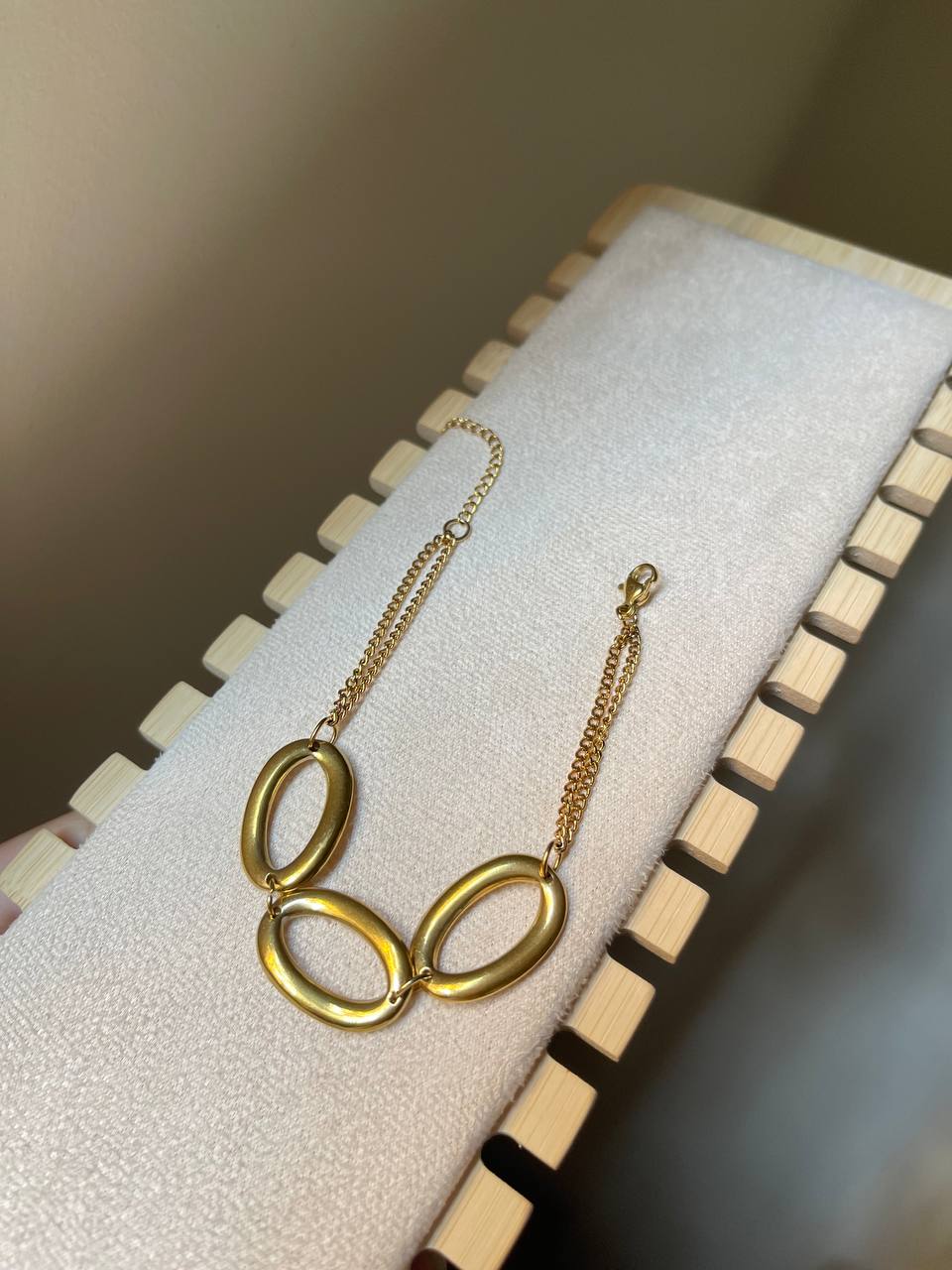 Matte Oval Link Bracelet