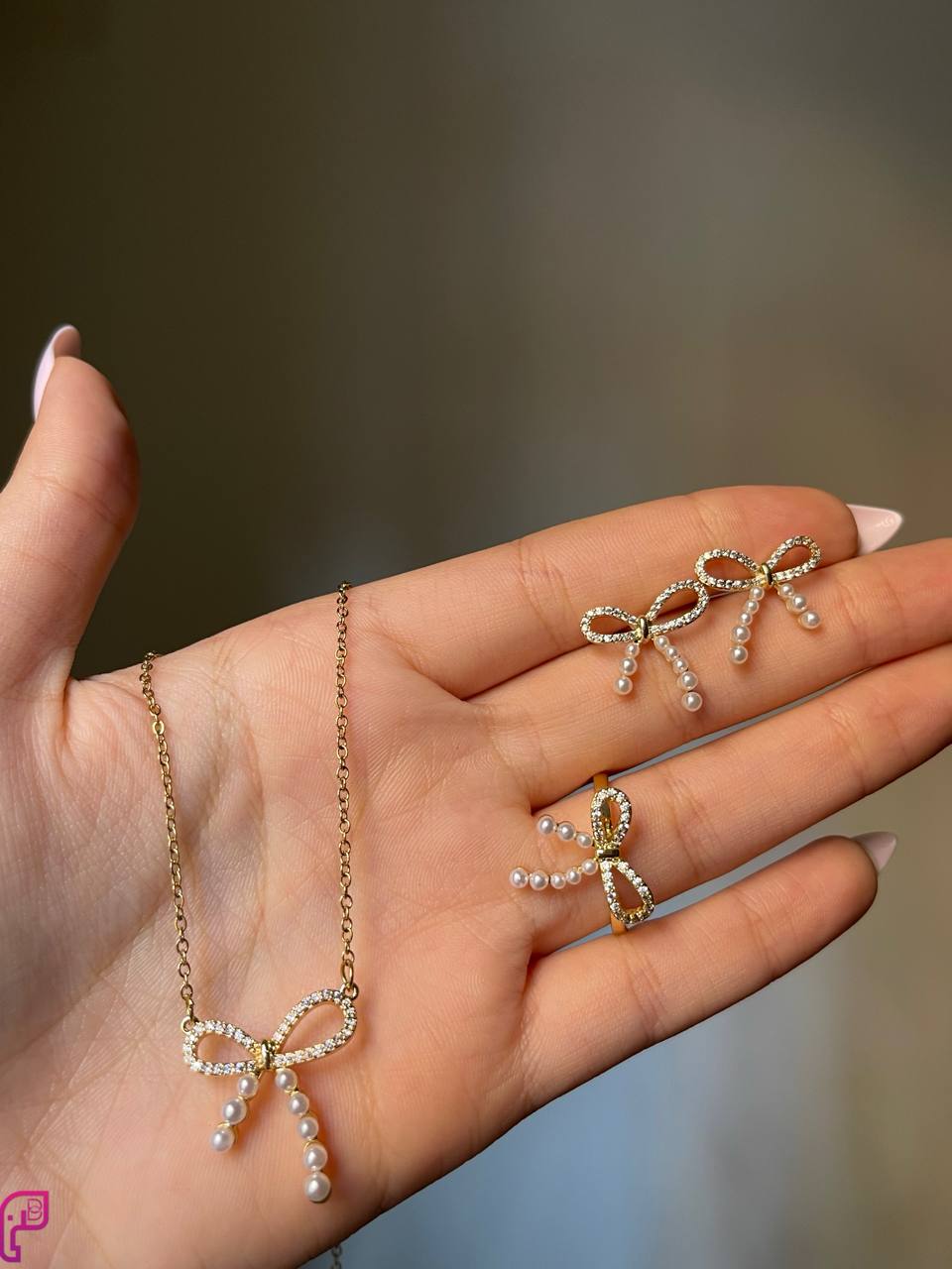 Dainty Bow & Pearl Set