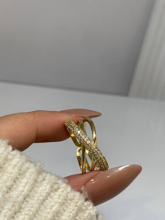 Sparkling Lines Ring