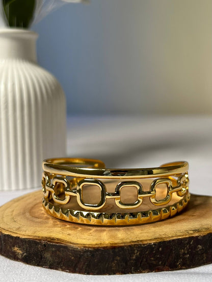 Golden Trio Layered Bangle